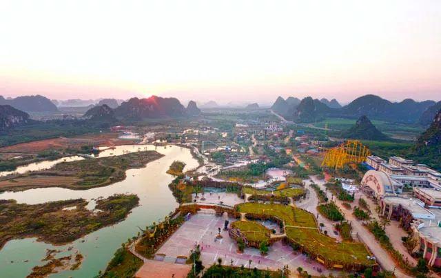扶绥龙谷湾最新图片，魅力之旅的视觉盛宴