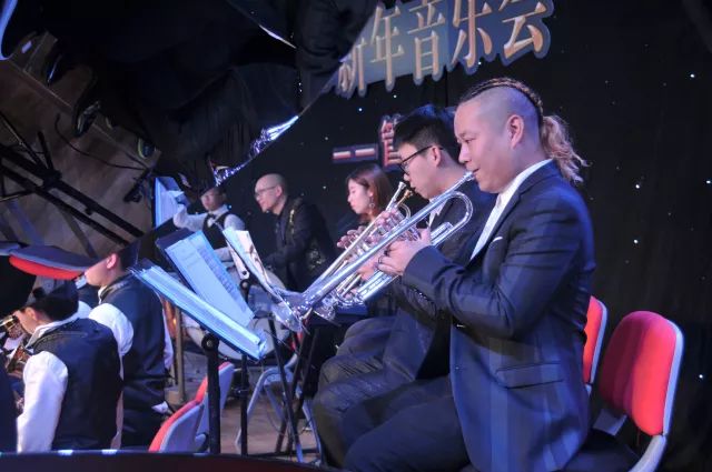 离石弹唱，传统与现代音乐的完美融合最新上传作品